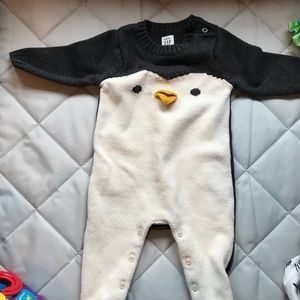 Gap Penguin sweater one piece